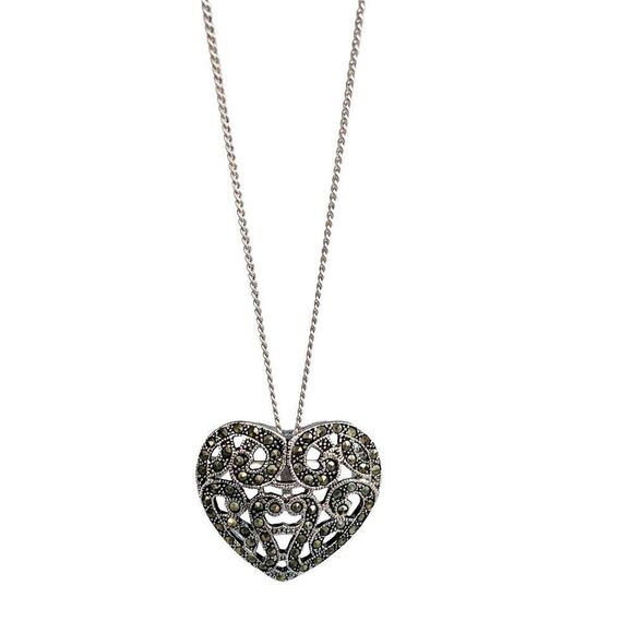 ID# Exquisite Intricate Vintage Heart Sterling Necklace. - Picture 1 of 9